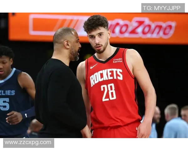 火箭与马刺精彩对决回顾17日比赛录像分析与亮点总结